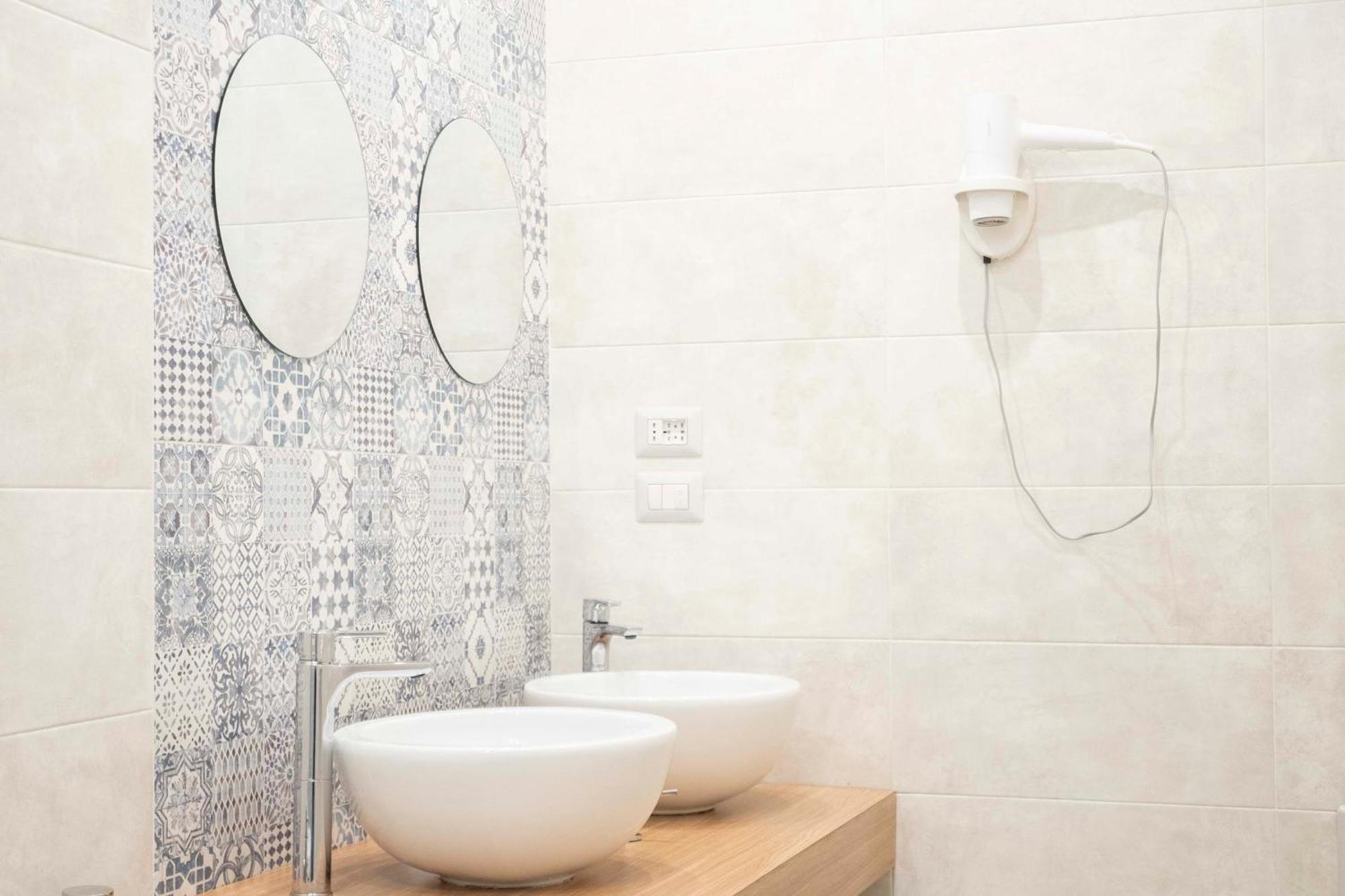 Vacuna Pleasant Rooms Naples Luaran gambar